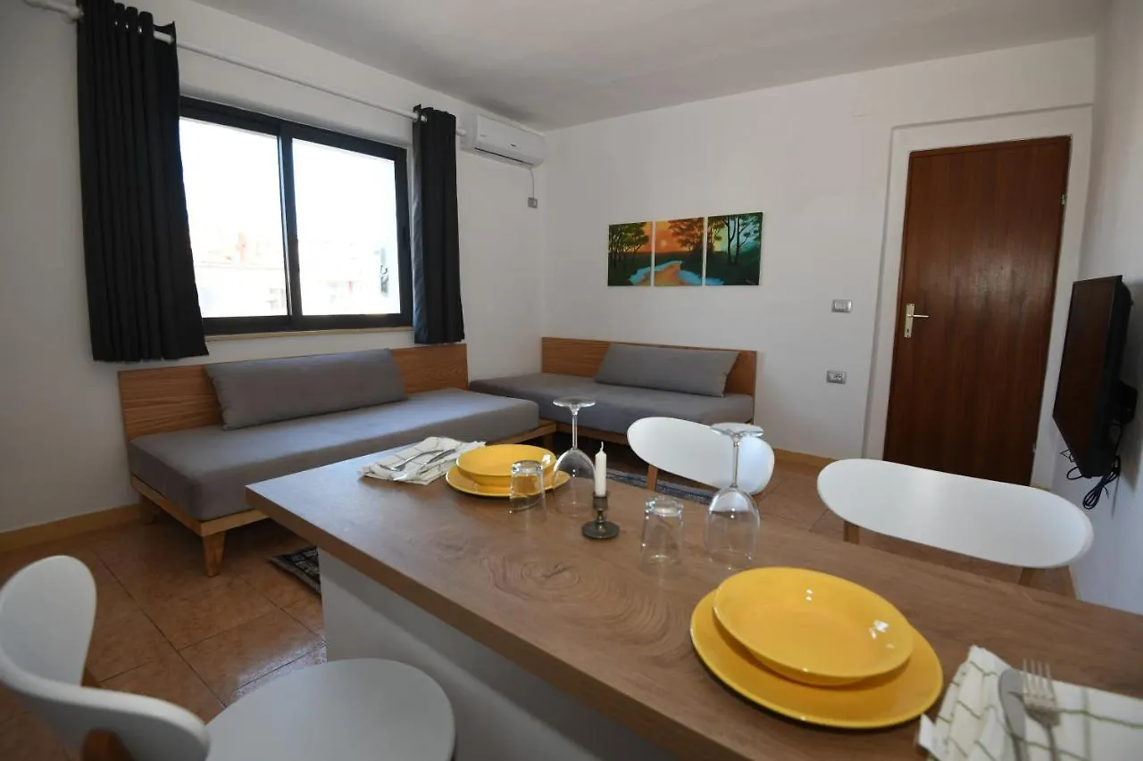 Rondine Studio Apartment Tirana