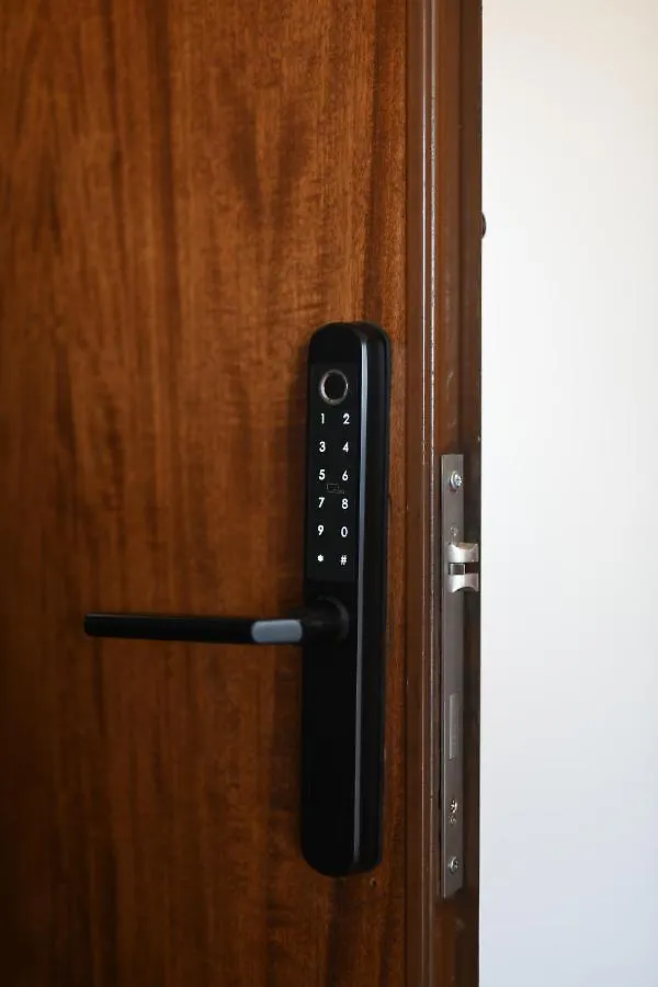 Rondine Studio Apartment Tirana