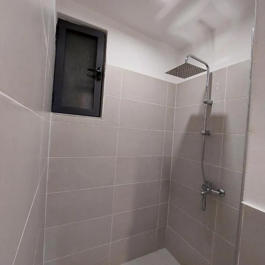 Rondine Studio Apartment Tirana Albania